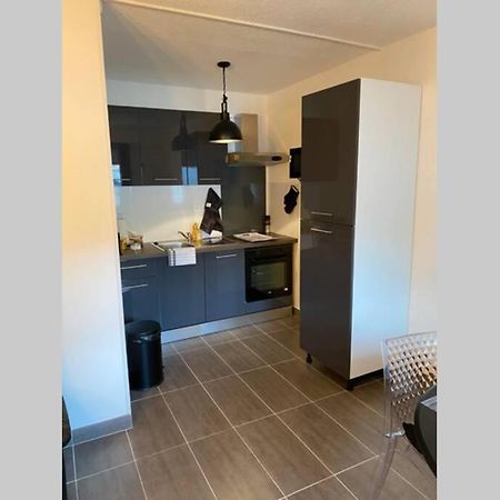 Le 12 Du Temple - Plein Coeur Centre Ville, Residence Privee, 5Mn Gare Sncf, Wifi Et Netflix Ньор Экстерьер фото