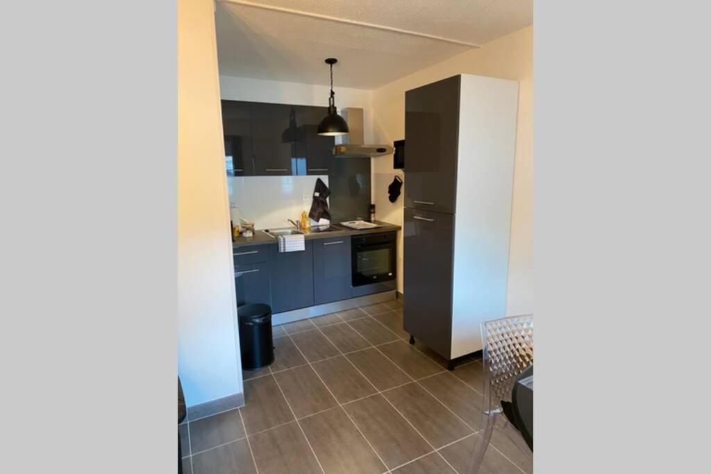 Le 12 Du Temple - Plein Coeur Centre Ville, Residence Privee, 5Mn Gare Sncf, Wifi Et Netflix Ньор Экстерьер фото